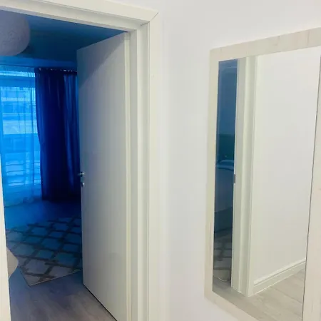 アパート Titanic One *